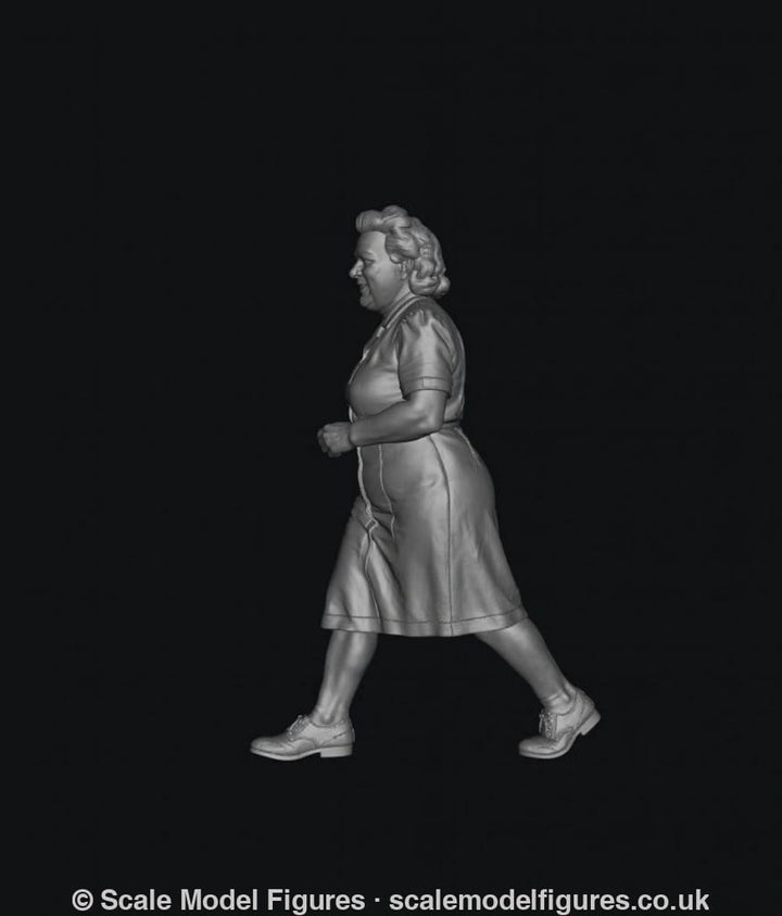 SMF9567 1940 Plump Happy Female Walking C - Figure
