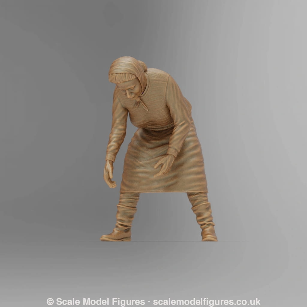SW977A Female Farm Worker Working in Field - Figure