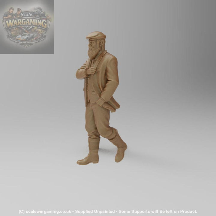 SW3015 Man in Tweeds Hill Walking - Figure