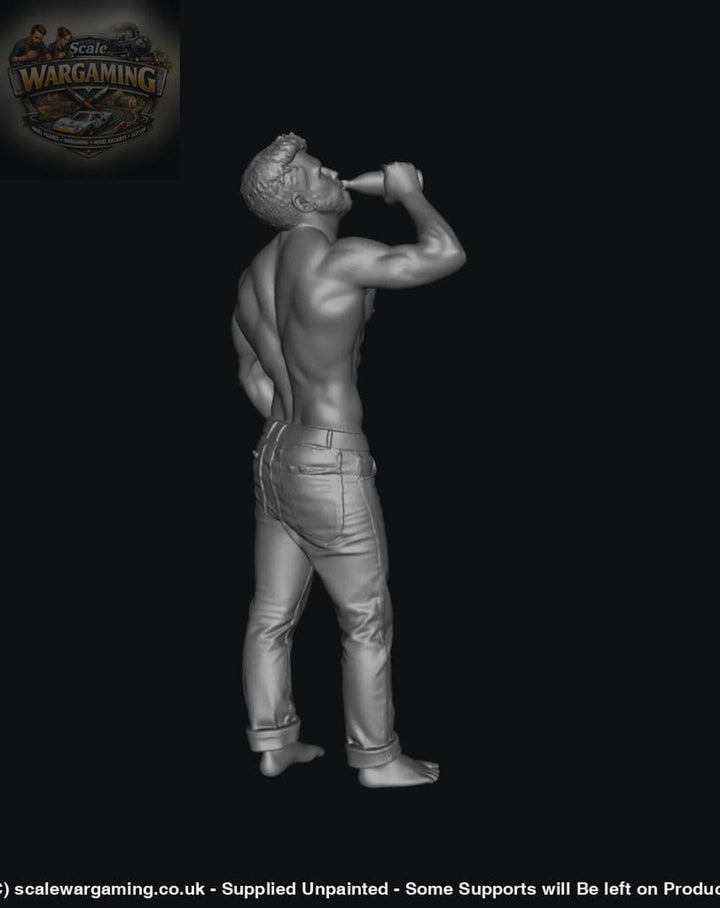 SW3104 Muscle Male Drinking Water - Figure