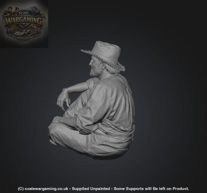 SW3114 Farmer Sitting Looking at View - Figure