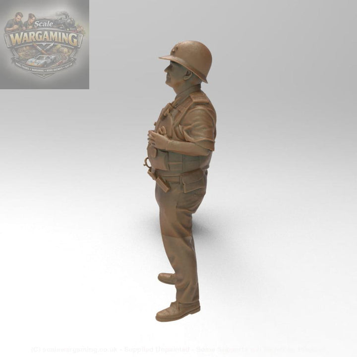 MM4369 Modern UK Policeman Figure