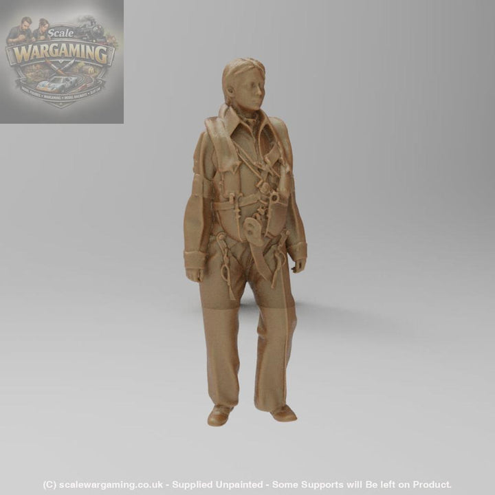 MM4410 Female WW2 Pilot 1 Figure