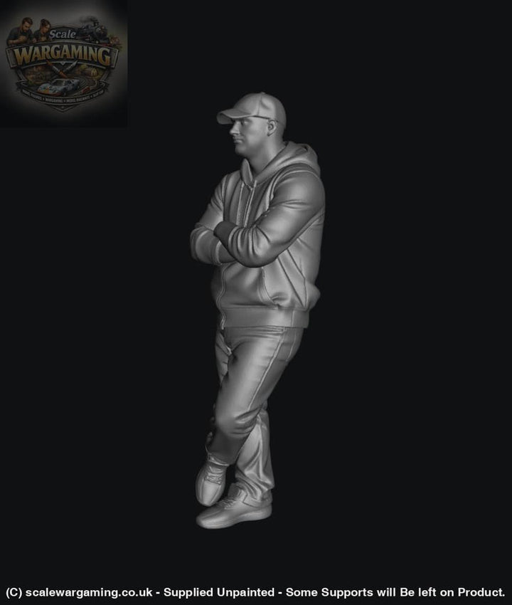 SW5014 Street People - Guy Leaning with Arms Crossed - Figure