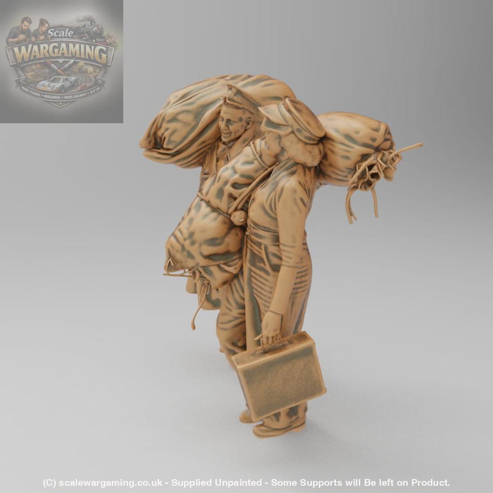 SW8184 WW2 Naval Service Man and Women With Kitbags - Figure