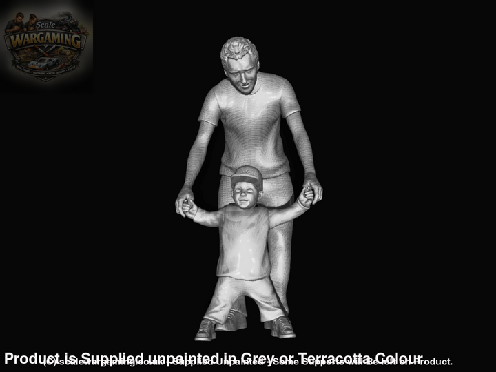 Mm877 Male And Toddler Walking Figure