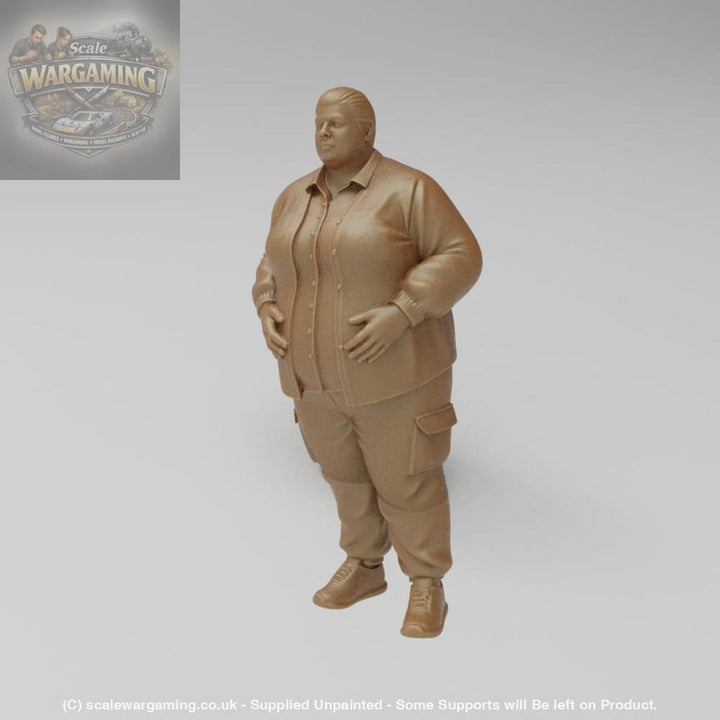 SW9075 Large Female with Short Hair - Figure