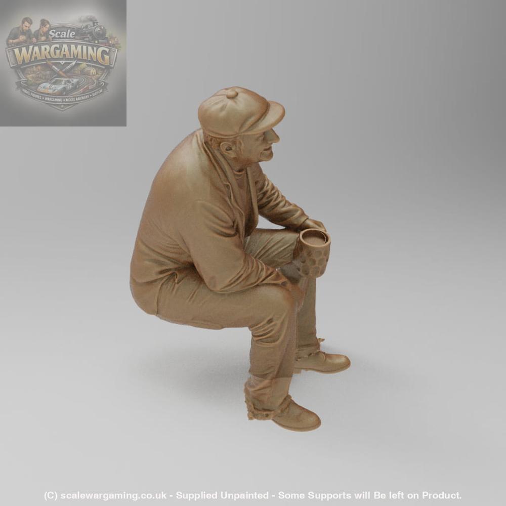 SW9190 Farm Worker sitting with beer - Figure