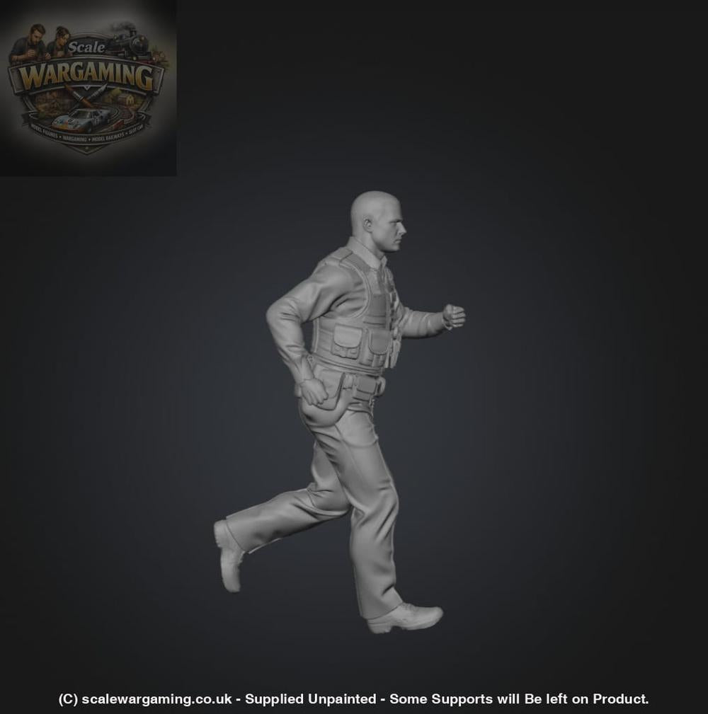 SW9222 Policeman Running - Figure