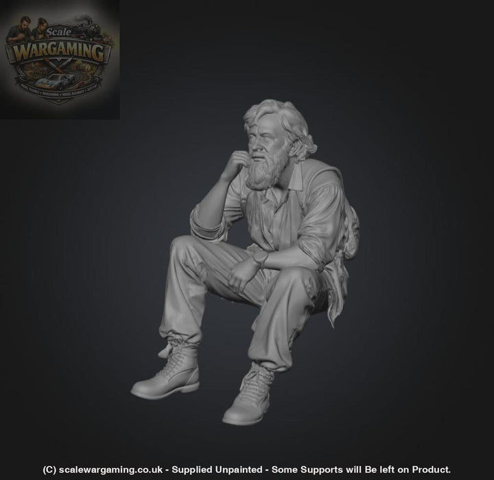 SW9247 Hiking Pensioner Resting - Figure