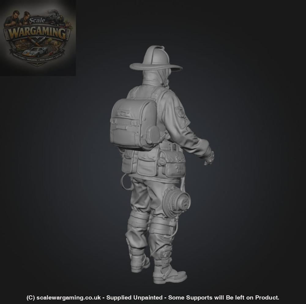 SW9264 - Steampunk - Brass Clad firefighter - Figure