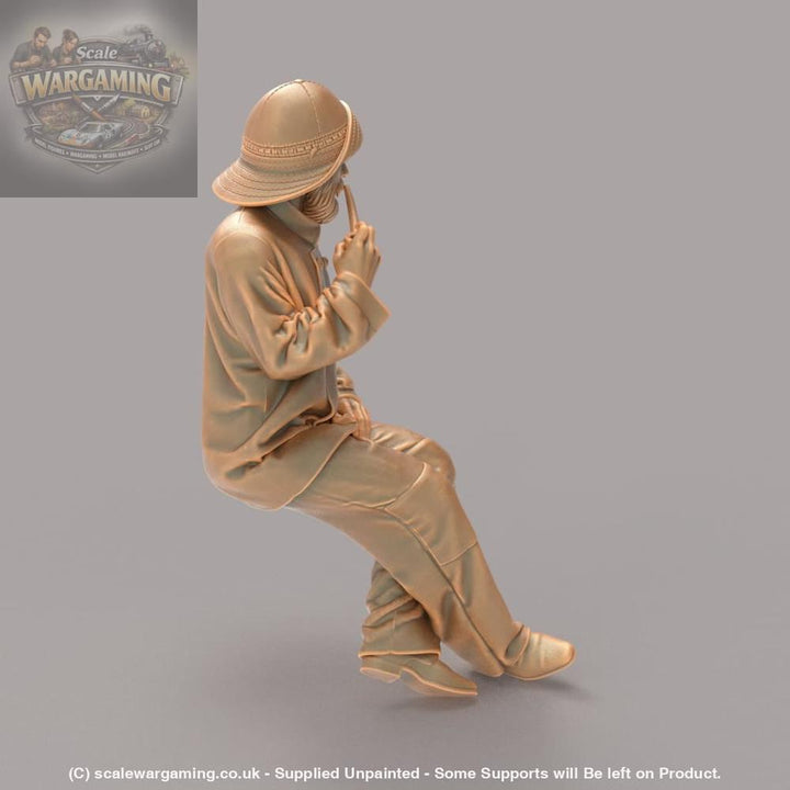 MM941 Fisherman Smoking Figure