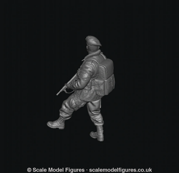 WB-UKP-001 British Paratrooper Officer Standing 2 HD - Wargaming Figure