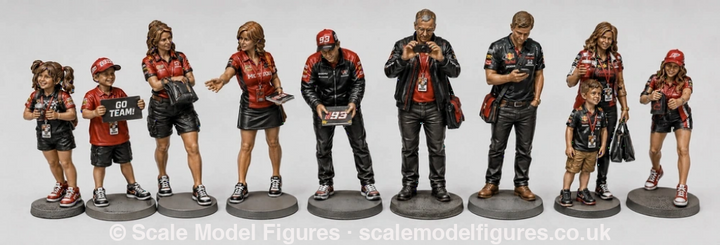 WOSC014 - Motorsport Fan Zone - Teen Racing Fan - Figure